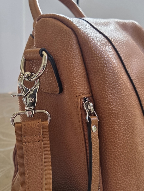 S-Zone Leather Convertible Anti-theft Backpack! main image 7